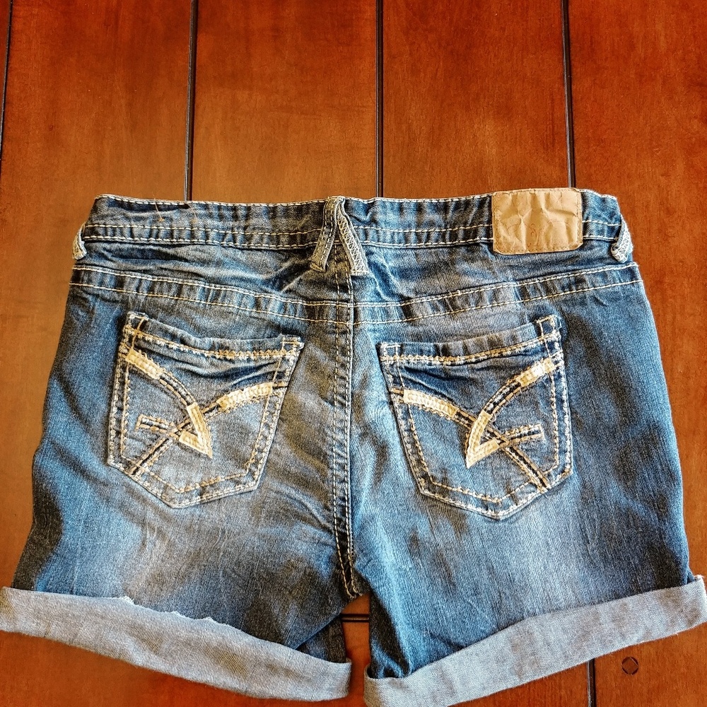 Amethyst Jean shorts